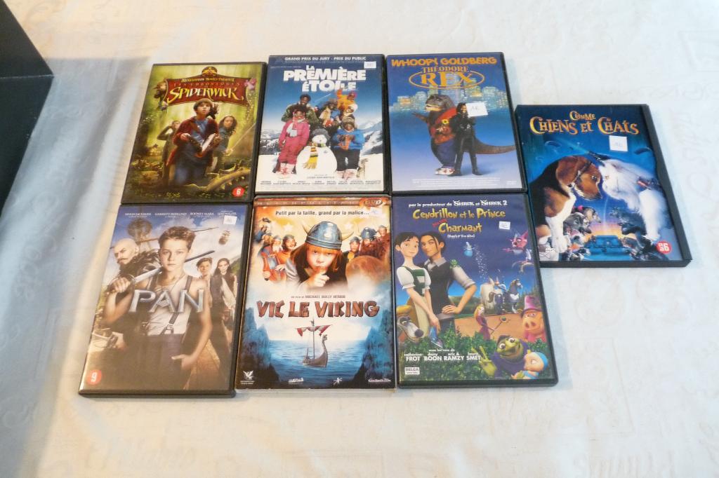 dvd pour enfant divers, Enlèvement ou Envoi, Comme neuf
