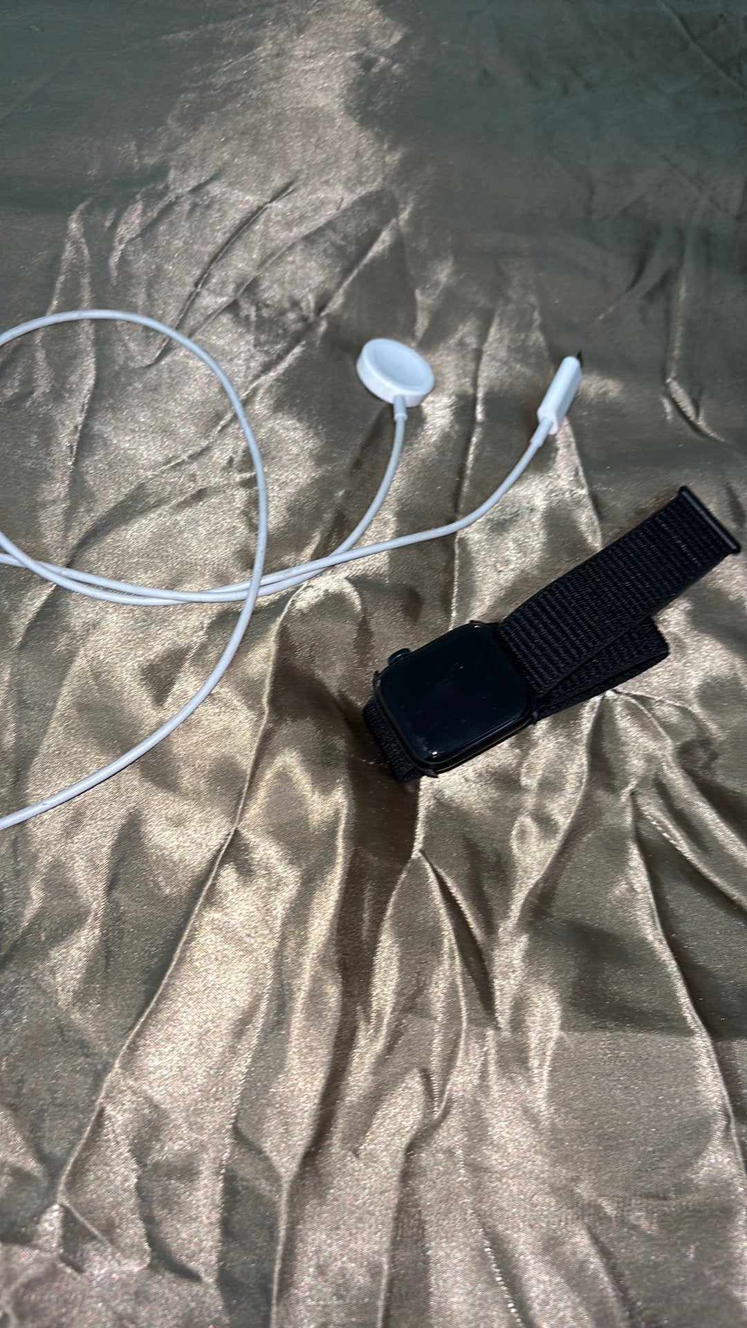 Apple Watch, Enlèvement ou Envoi, Comme neuf, Apple, Câble de charge