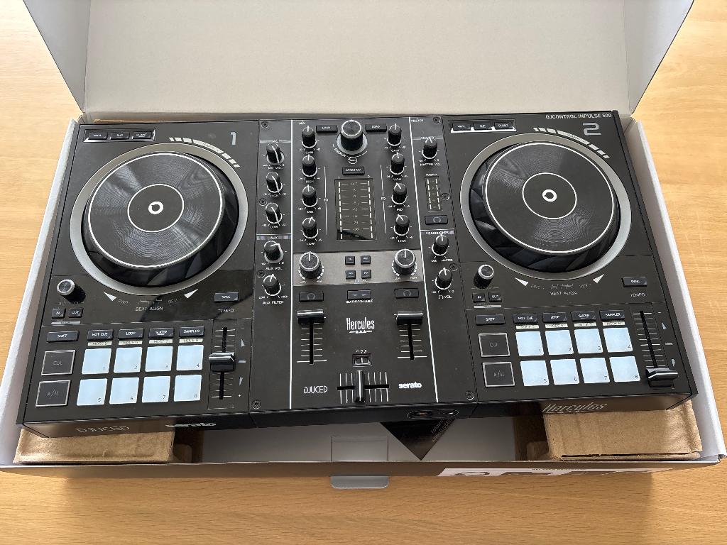 Mengpaneel, Muziek en Instrumenten, Ophalen, Zo goed als nieuw, Microfooningang