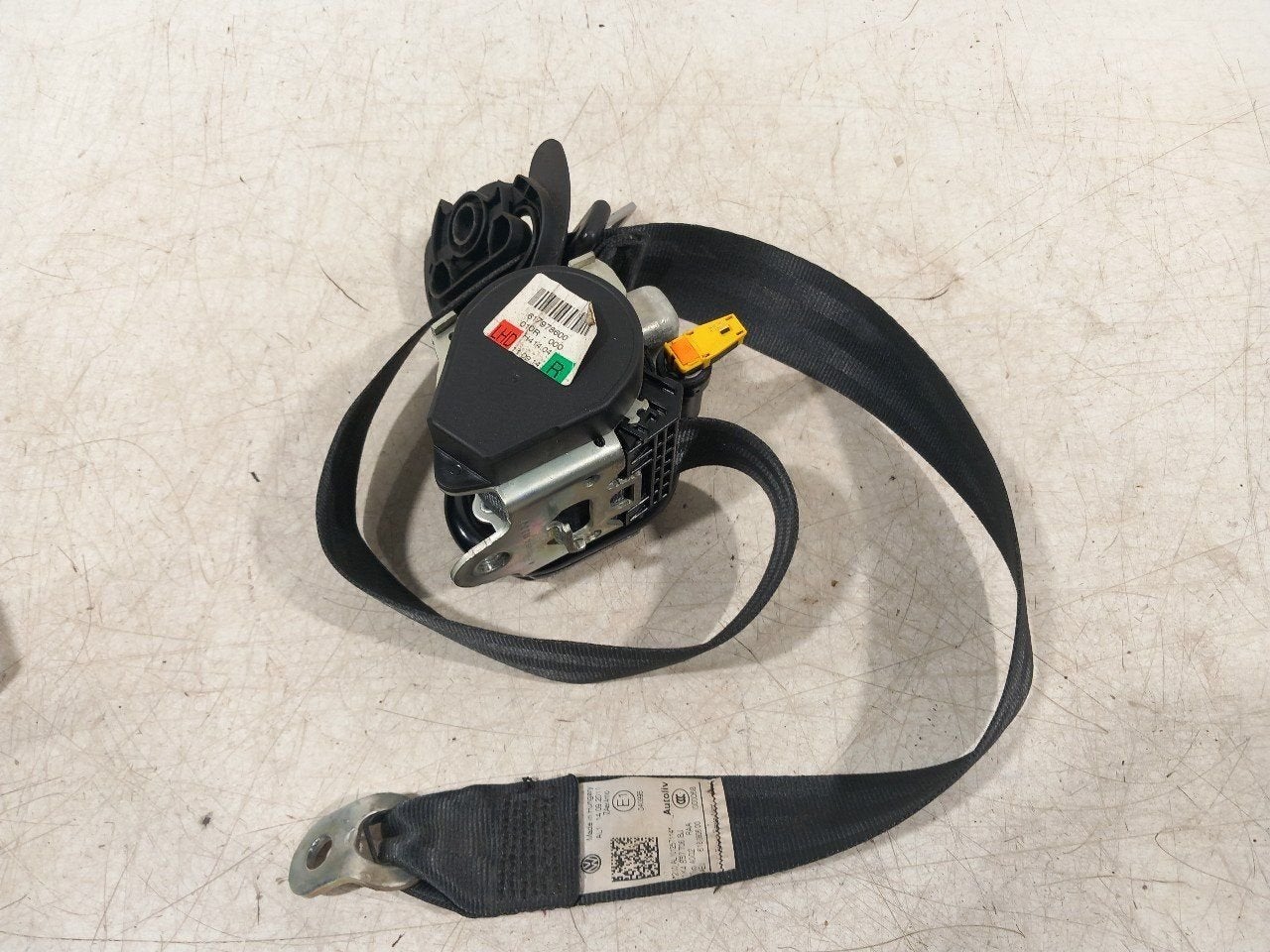 Veiligheidsgordel rechts voor Volkswagen Golf, Autos : Pièces & Accessoires, Habitacle & Garnissage, Onderdelen@venauto.nl, Van der Ven Autorecycling B.V.