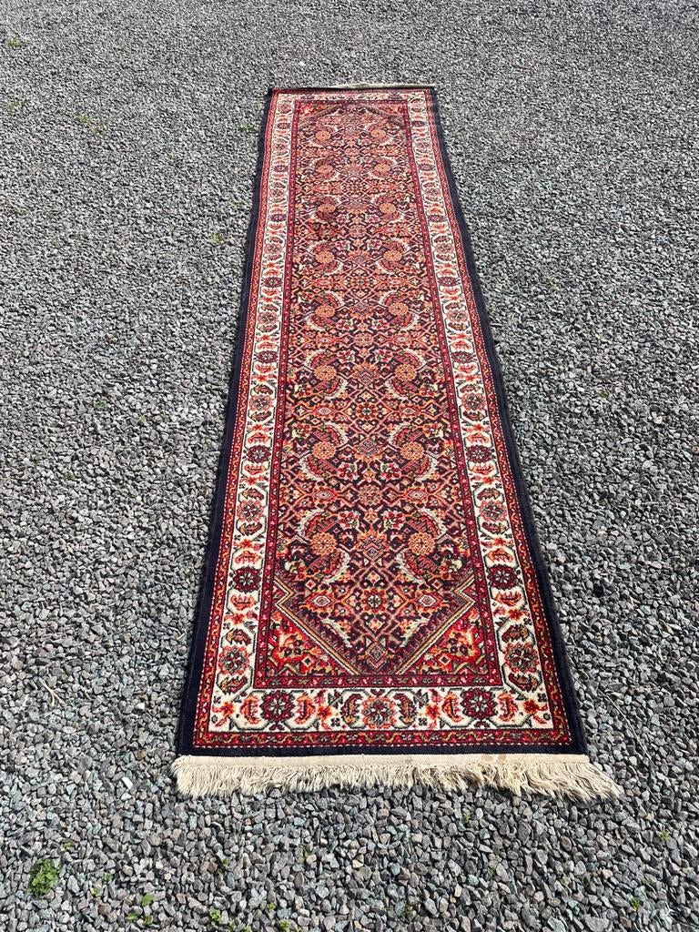 Tapijt loper, Ophalen, Gebruikt, 200 cm of meer, 50 tot 100 cm