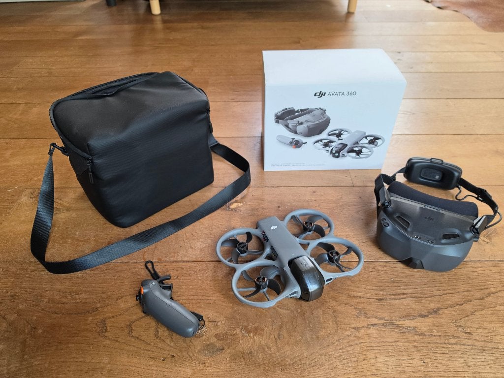 DJI AVATA 360 Motion Fly More Combo, Audio, Tv en Foto, Drones, 250 tot 900 gram, Return to Home, Cameradrone, Zo goed als nieuw