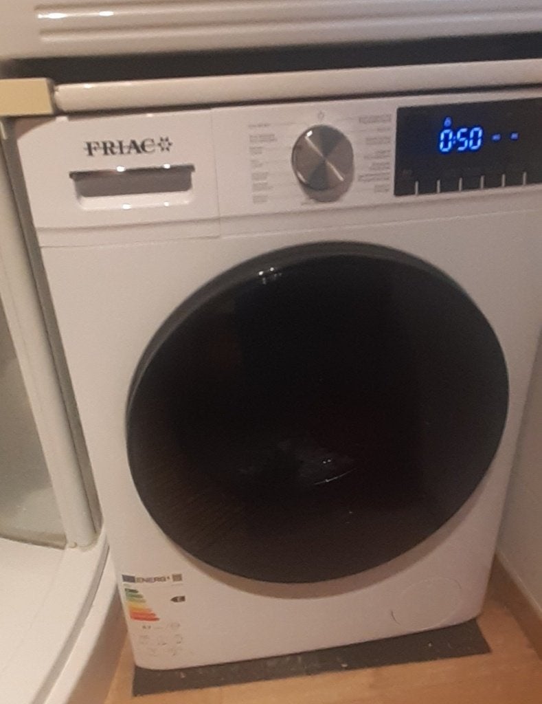 Machine à laver, 85 à 90 cm, Programme lavage à la main, Chargeur frontal, Enlèvement