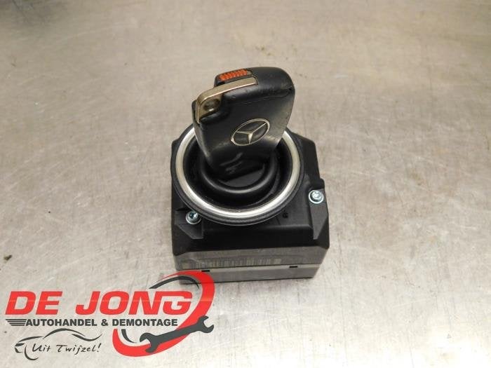 Serrure de contact + clé d'un Mercedes ML-Klasse, 3 mois de garantie, Utilisé, -, -