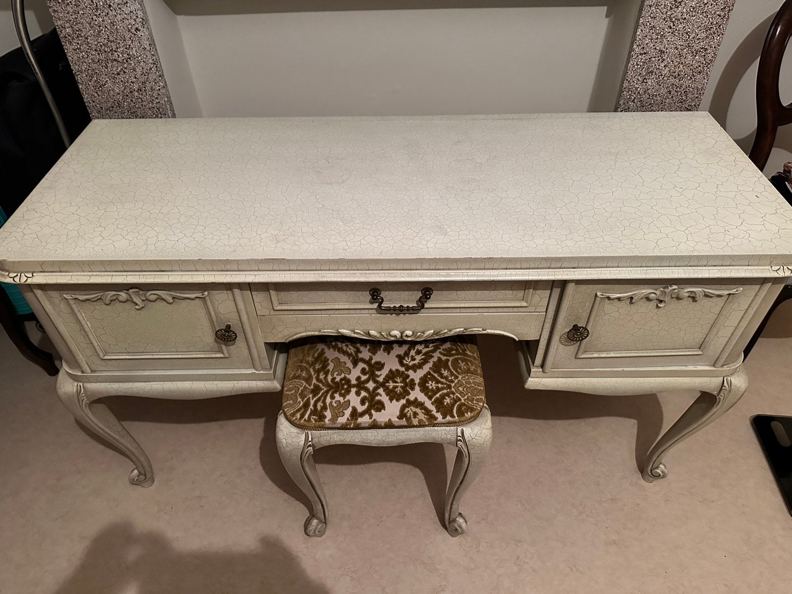 Brocante opmaaktafel met zit, Ophalen