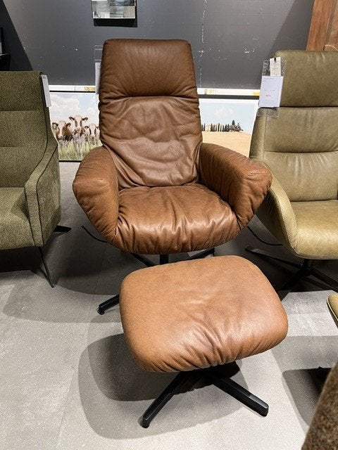 zetels - relaxfauteuil en voetenbank Charly, Ophalen, Nieuw, Eenpersoons, Leer