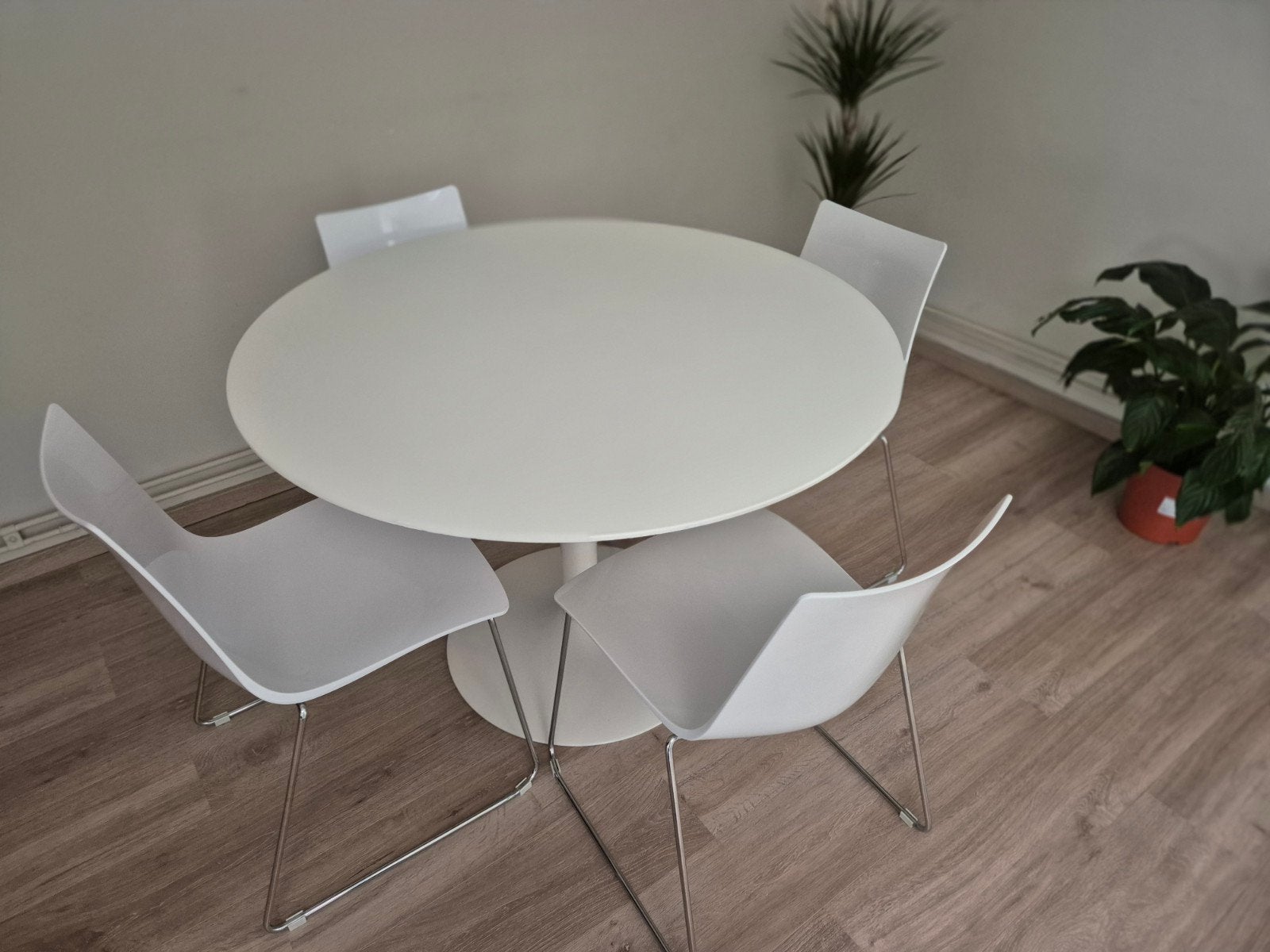 tafel en 4 stoelen, Ophalen