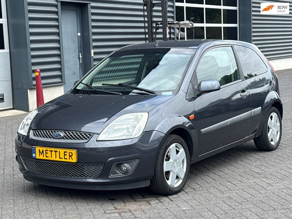 Ford Fiesta 1.3-8V Futura, airco, Auto's, 1299 cc, Gebruikt, 4 cilinders, Bedrijf