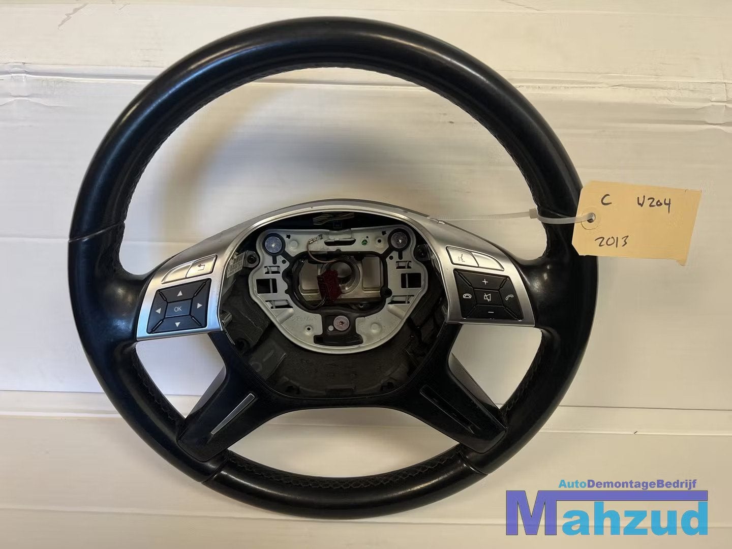 MERCEDES C KLASSE W204 Stuurwiel stuur 2008-2014, Auto-onderdelen, Gebruikt, Mercedes-Benz AG, Mercedes-Benz, Mercedesstrasse 120
70372  Stuttgart, DE