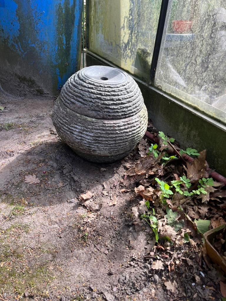 Borrelsteen fontein, Tuin en Terras, Ophalen, Gebruikt, Hardsteen, Waterornament