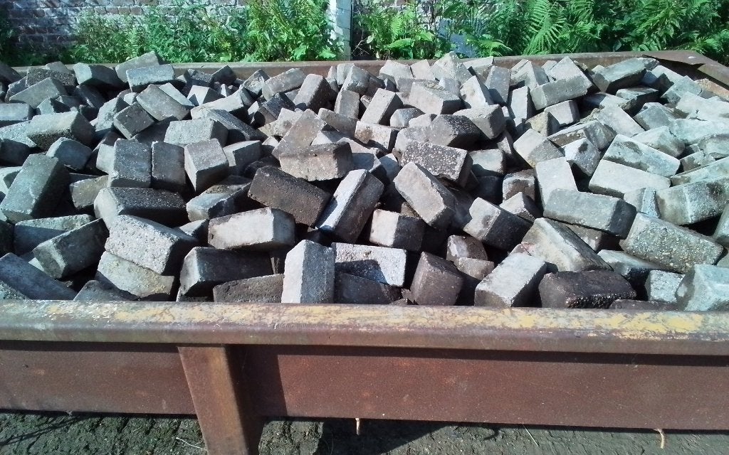 Betonklinkers 40 m2, Tuin en Terras, Ophalen, Gebruikt