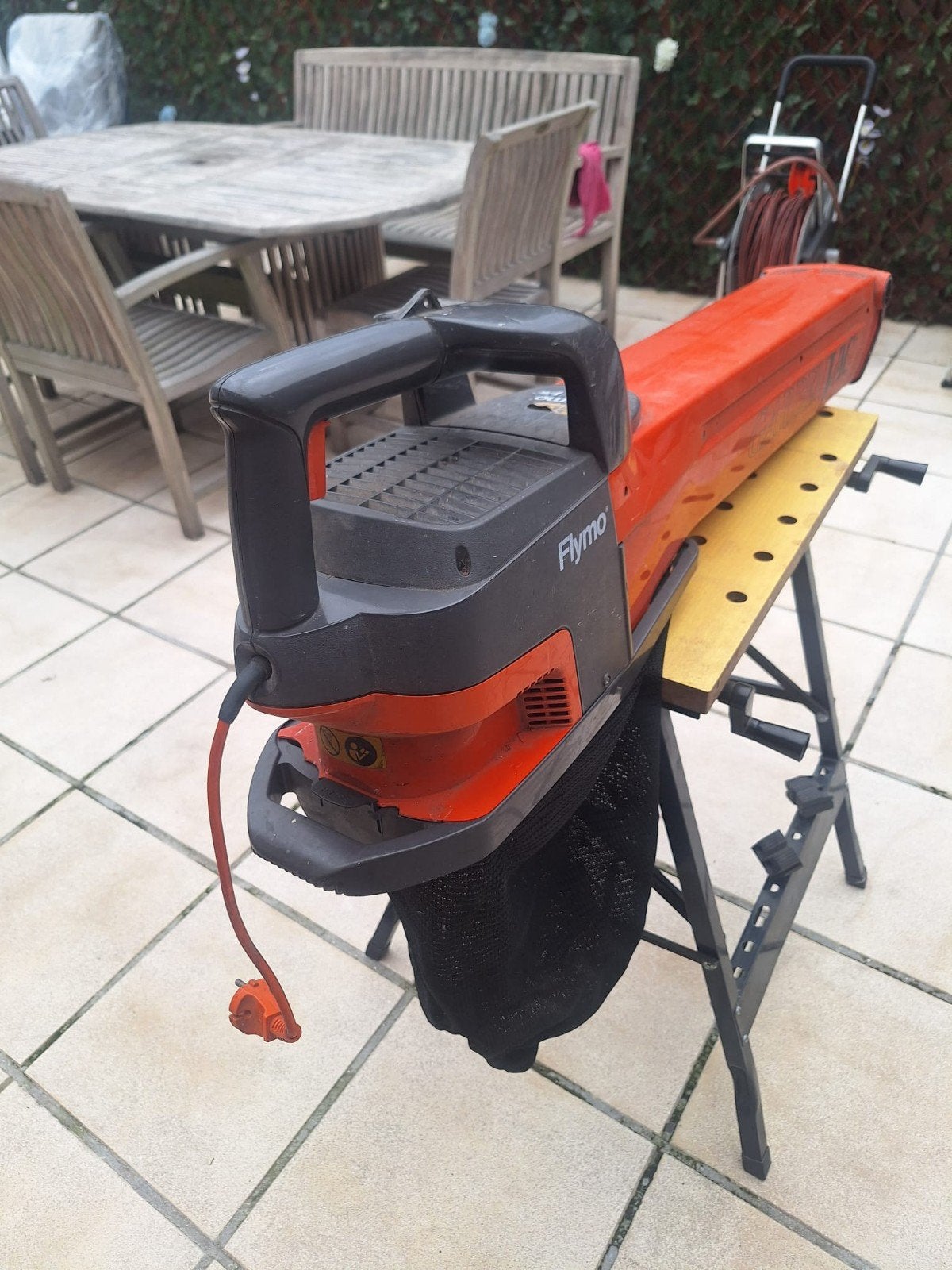 Flymo GardenVac bladblazer / bladzuiger, Jardin & Terrasse, Enlèvement, Avec sac de ramassage