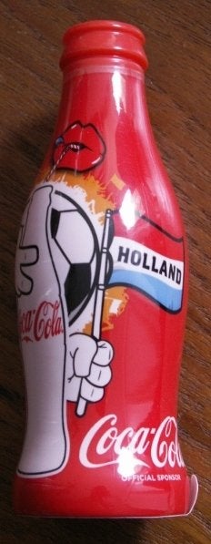 Coca Cola flesje met ballon voetbal UEFA/EURO 2012 Coca-Cola, Verzamelen, Ophalen of Verzenden, Nieuw