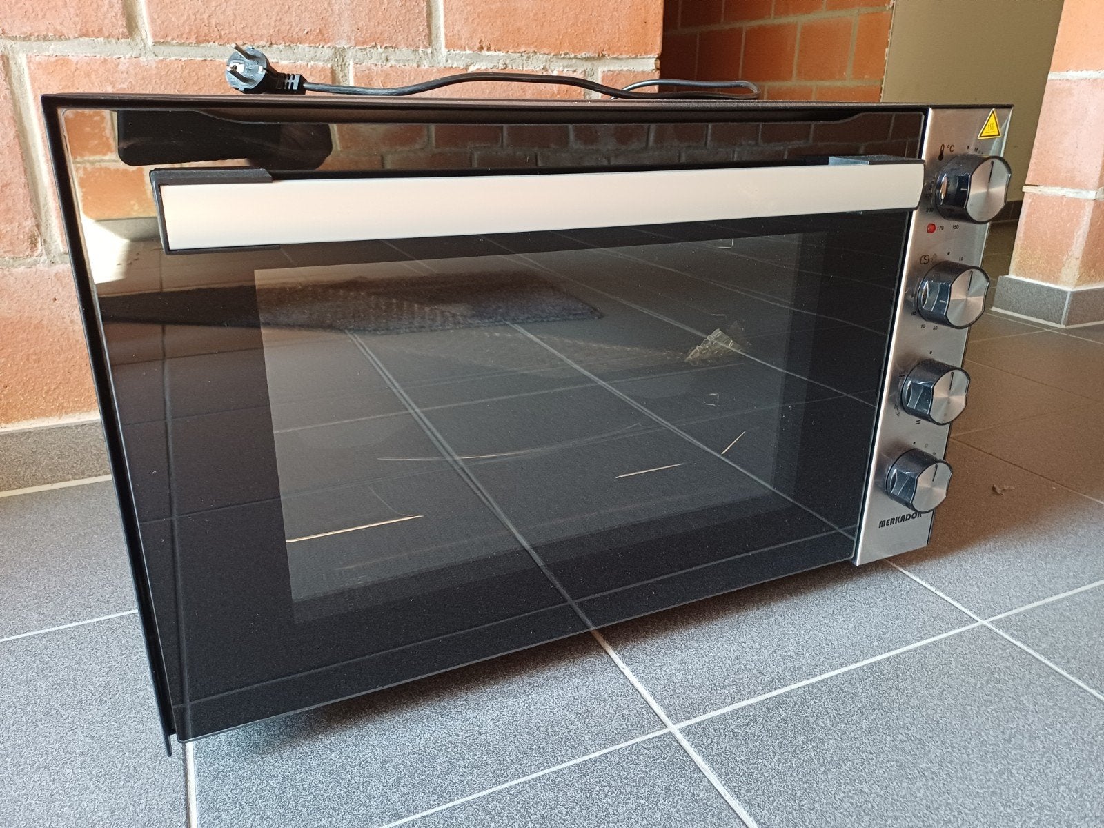 Merkador oven 70l, Enlèvement, Four