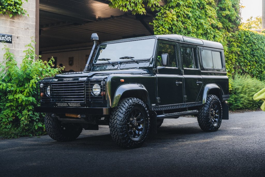 Land Rover Defender 110 TD5 15P // LOW KM, Auto's, Land Rover, Bedrijf, Te koop, 4x4, ABS, Alarm, Centrale vergrendeling, Zetelverwarming