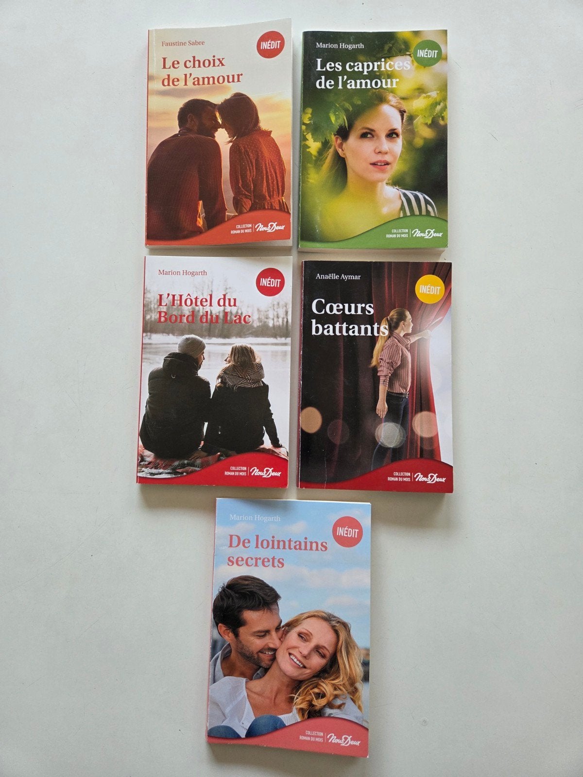 Série de 5 romans de poche Nous Deux, Enlèvement ou Envoi, Comme neuf