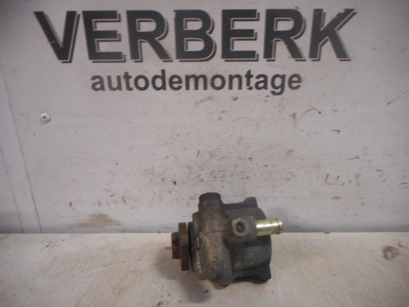 POMPE DE DIRECTION Volkswagen Polo III (6N2) (030145157d), Autos : Pièces & Accessoires, Volkswagen, Utilisé, Lisa.Scalzo@aptiv.com