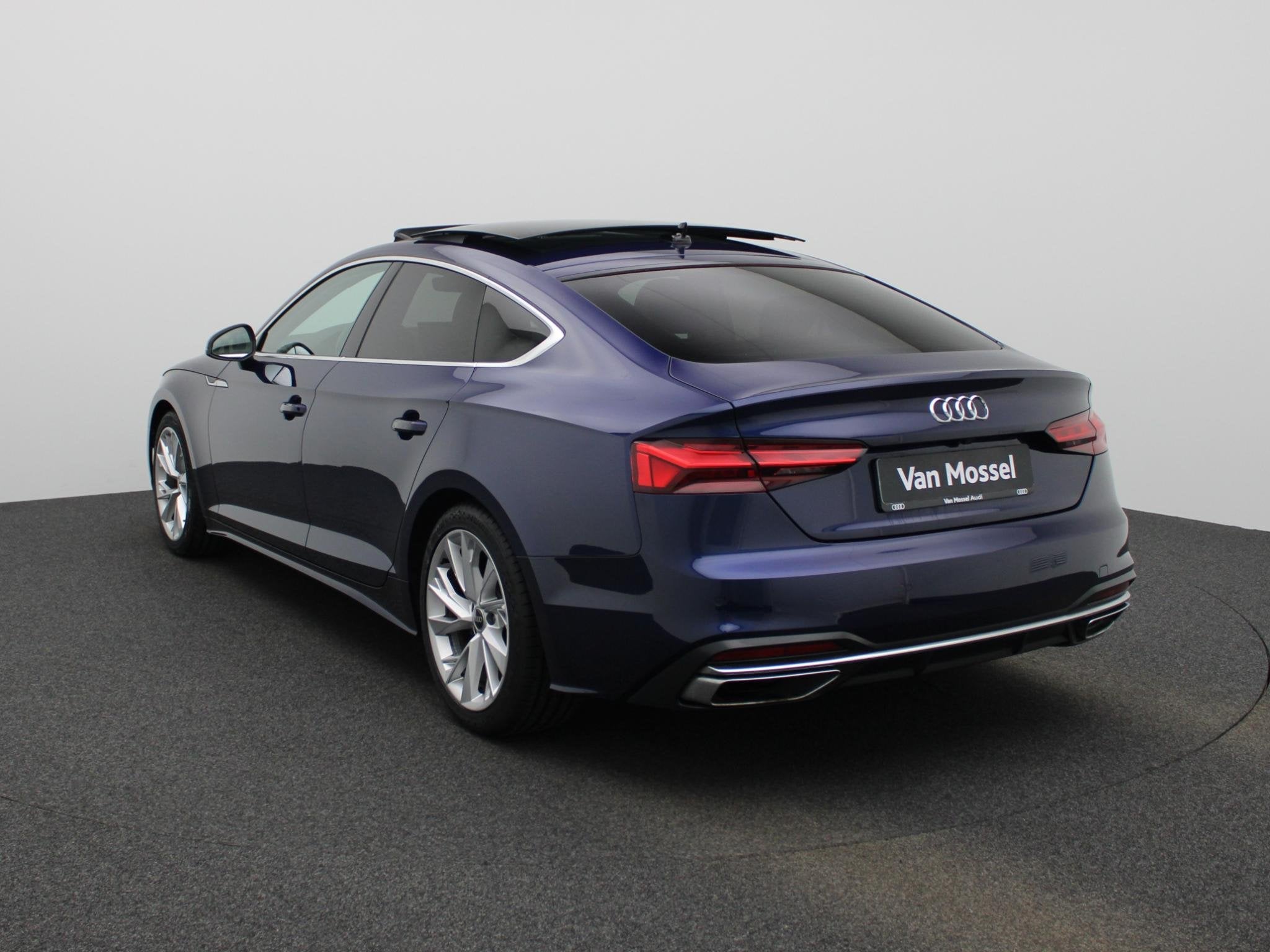 Audi A5 Sportback 30 TDI Advanced Edition, Auto's, Audi, Stof, Gebruikt, Euro 6, 4 cilinders