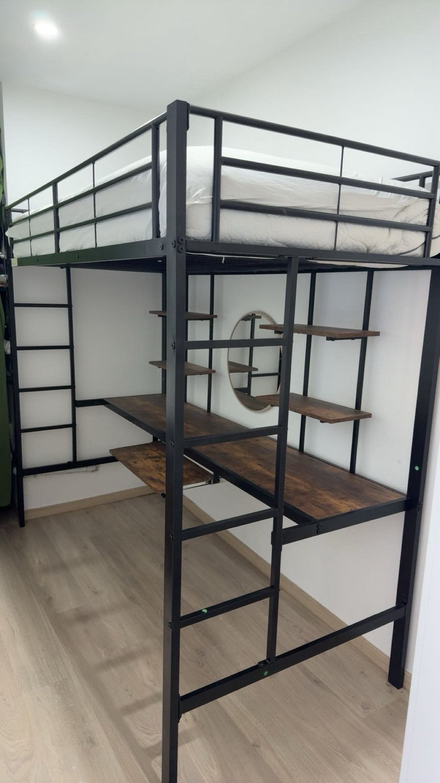 Hoogslaper met bureau, 2 opbergplanken, 90x200cm, Huis en Inrichting, Ophalen, Eenpersoons, 160 tot 180 cm, Zo goed als nieuw