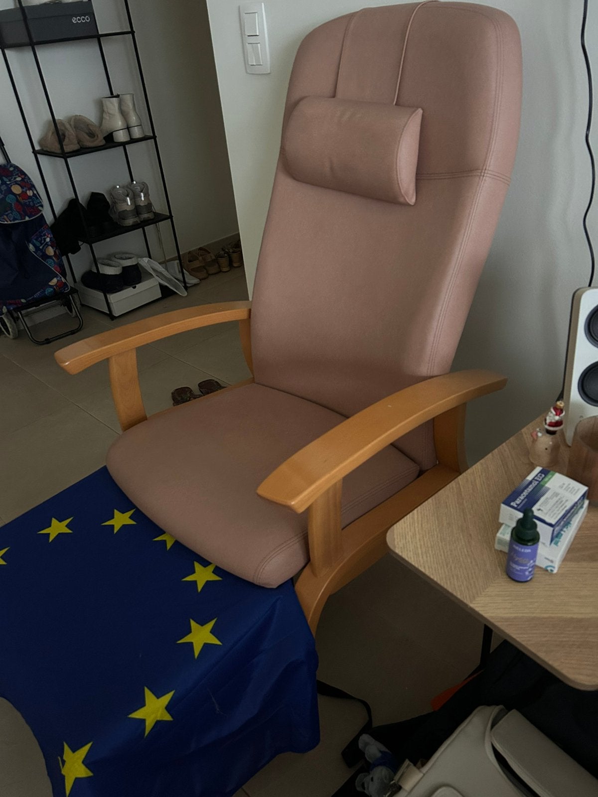 Twee stoelen met voetensteun, Enlèvement, Comme neuf