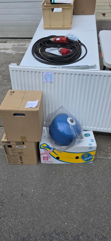 Expansievat 10 euro, Doe-het-zelf en Bouw, Ophalen, Nieuw, Overige typen