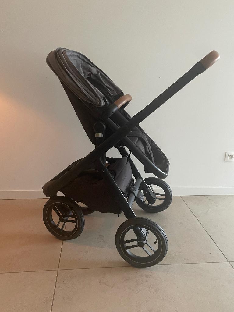 Dubatti kinderwagen compleet, Kinderen en Baby's, Gebruikt, Verstelbare duwstang, Ophalen, Kinderwagen