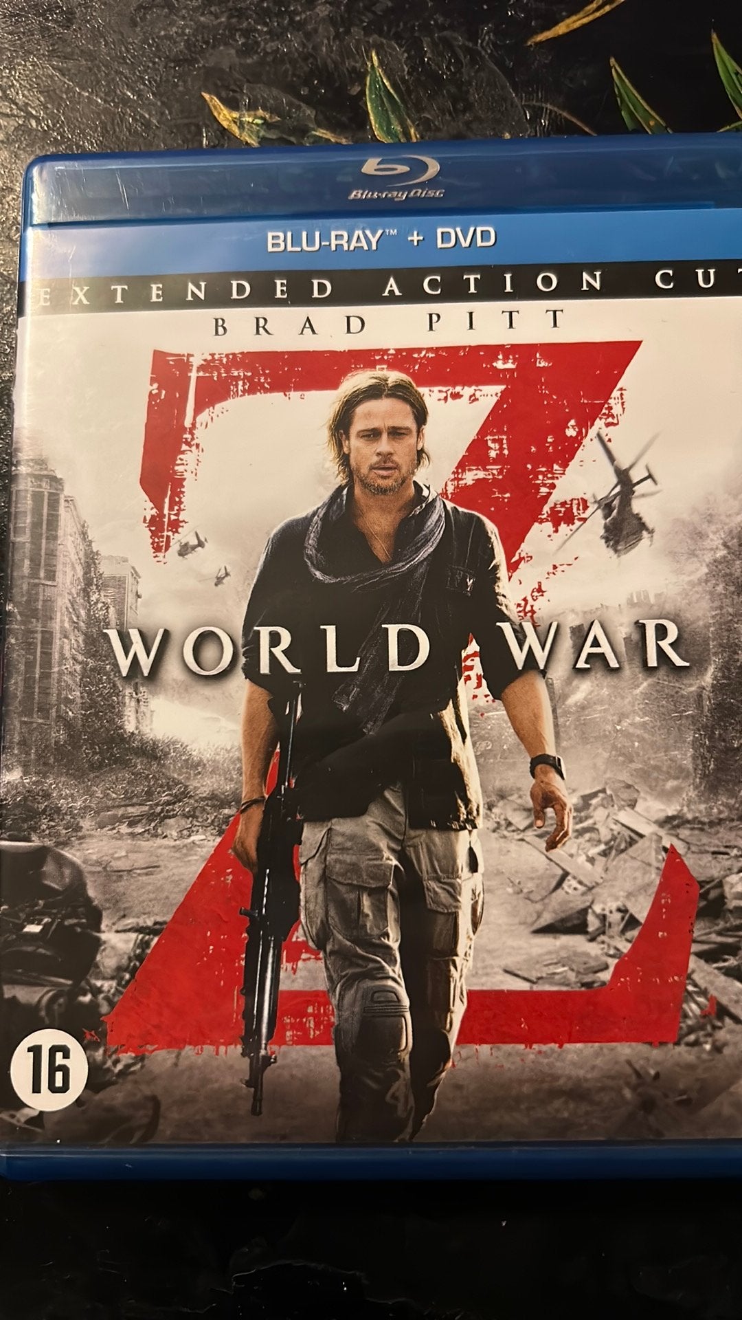 World War Z (Blueray + Dvd), Ophalen of Verzenden, Zo goed als nieuw