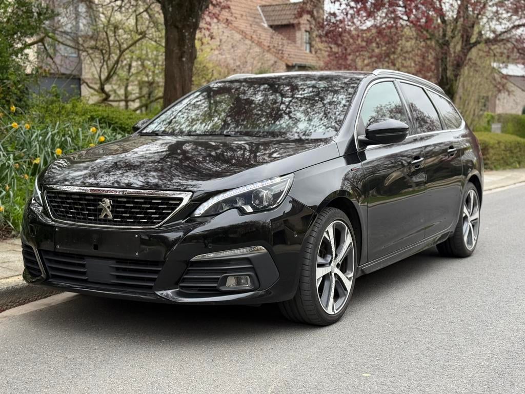 Peugeot 308 SW 1.5 bluehdi automatique 135000km 2019, Autos, Peugeot, Cuir et Alcantara, Achat, Euro 6, Entretenue par le concessionnaire