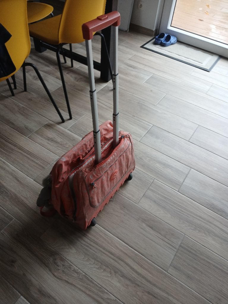 Cartable Kipling + plumier, Bijoux, Sacs & Beauté, 30 à 40 cm, Rose, Enlèvement, Utilisé
