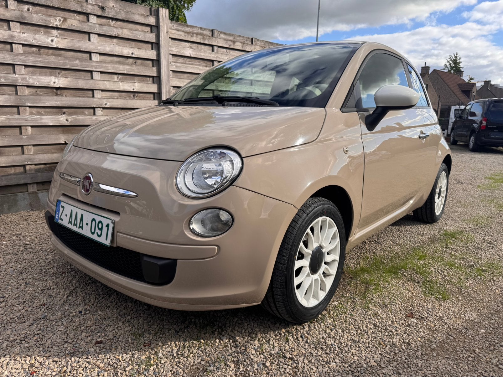 Fiat 500 benzine 112000km klaar voor inschrijving, Auto's, Euro 5, 1242 cc, Bruin, Bedrijf