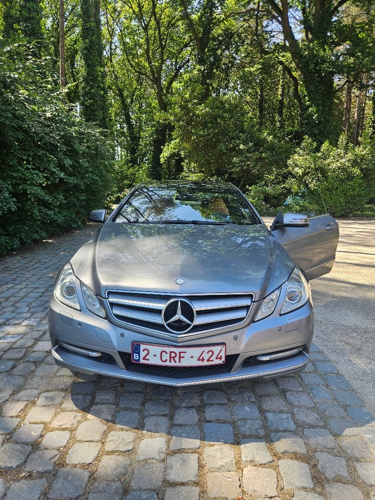 Mercedes- Benz E250 Coupe, Auto's, Automaat, Achterwielaandrijving, 4 cilinders, 1655 kg