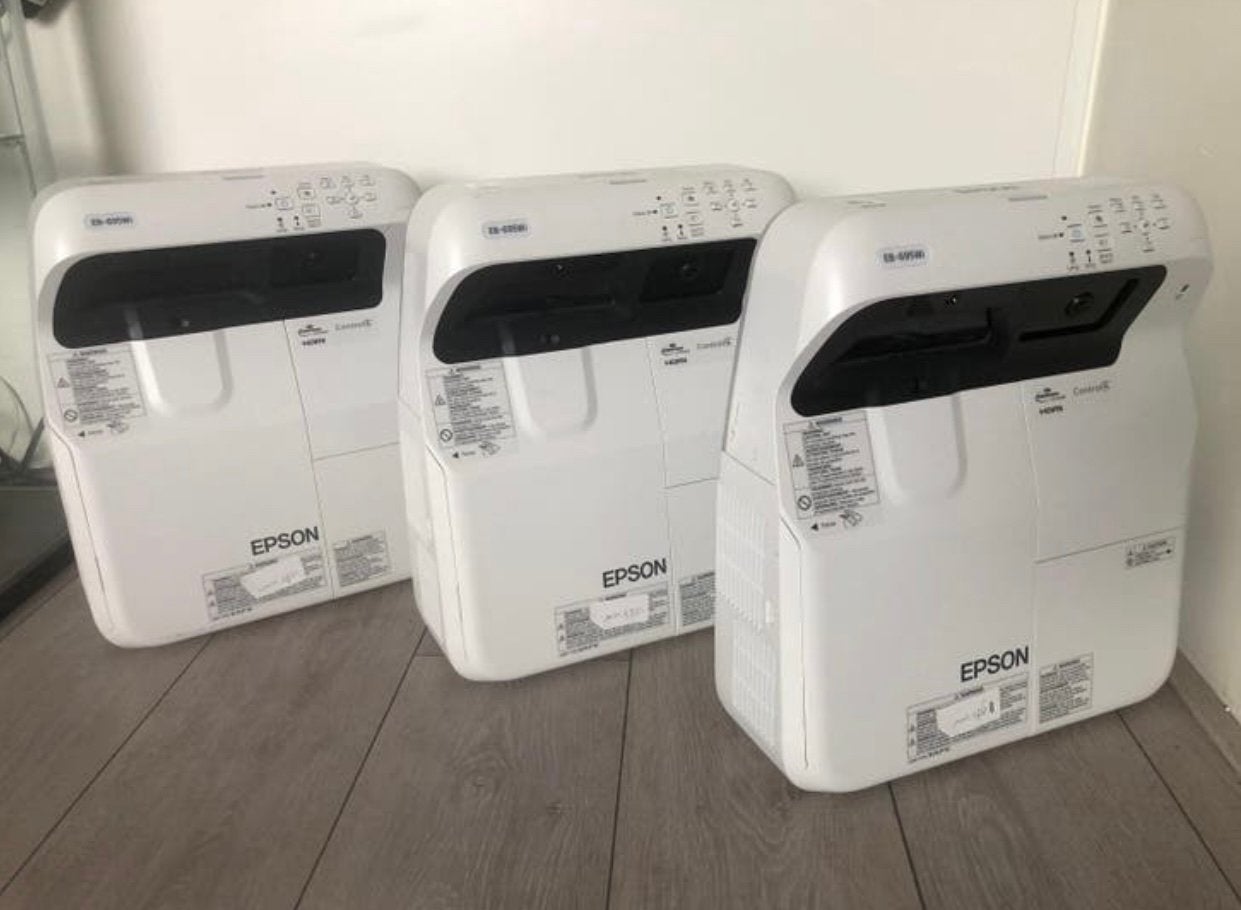 Epson beamer EB695Wi Pro Ultra Short Throw 3500Lumen, TV, Hi-fi & Vidéo, Projecteurs vidéo, Comme neuf, LCD, HD (720), Enlèvement ou Envoi