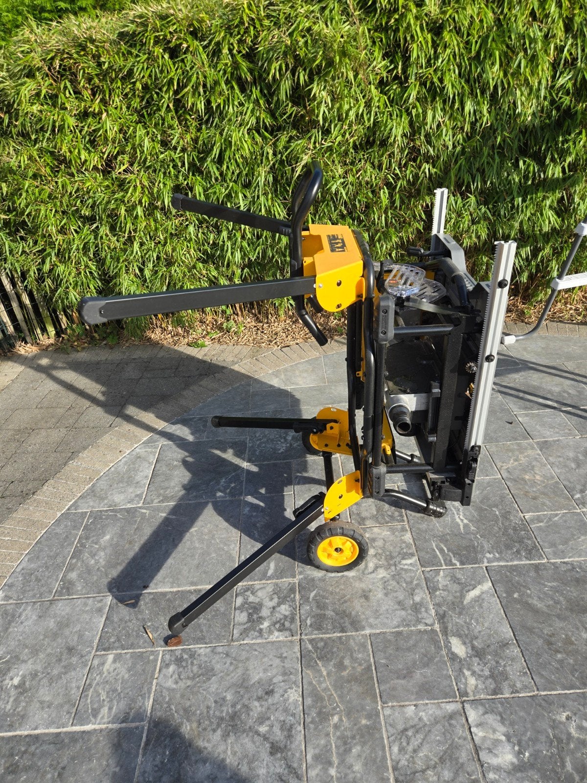 Dewalt zaagtafel + verrijdbaar onderstel, Ophalen, DeWalt, 70 mm of meer, Zo goed als nieuw