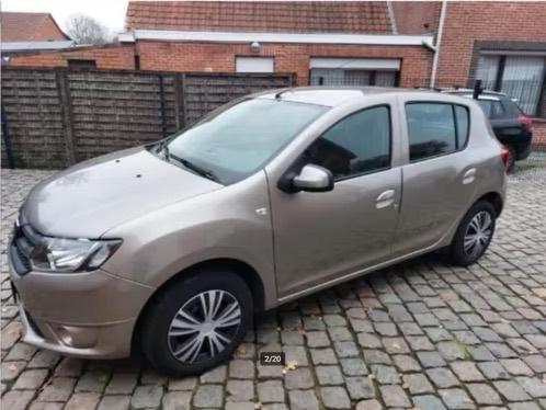Dacia Sandero / 2013/ 83000km/ 1.2cc benz/ €5500, Auto's, Overige kleuren, Bedrijf, Handgeschakeld, Sandero