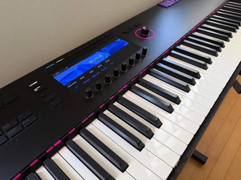 Native instruments Kontrol s88 mk3 midi Controller keyboard, Ophalen, Gebruikt