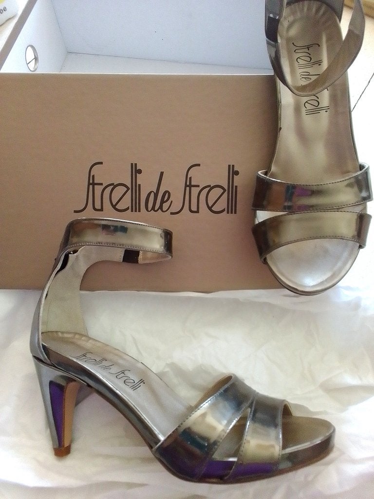 Strelli pumps, sandalen met hak van Strelli 36.5, Strelli de Strelli, Ophalen of Verzenden, Zo goed als nieuw, Pumps