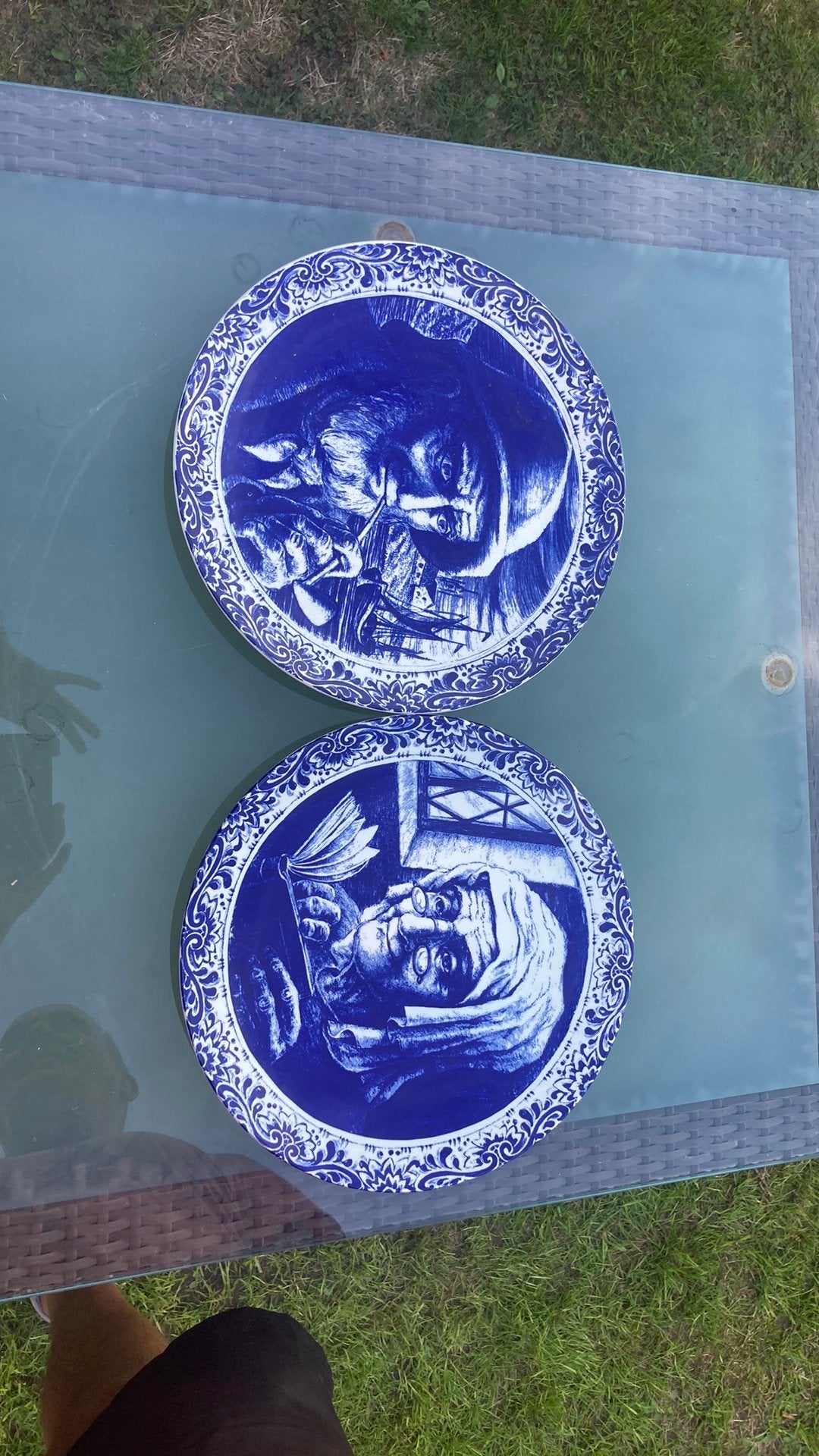 2 sierborden delfts blauw, Ophalen