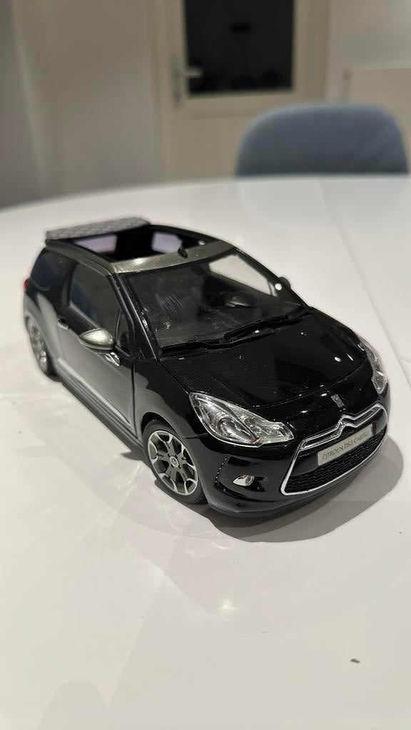 DS3 VTS Cabriolet 1/18 Norev No box, Enlèvement ou Envoi, Utilisé, Voiture, Norev
