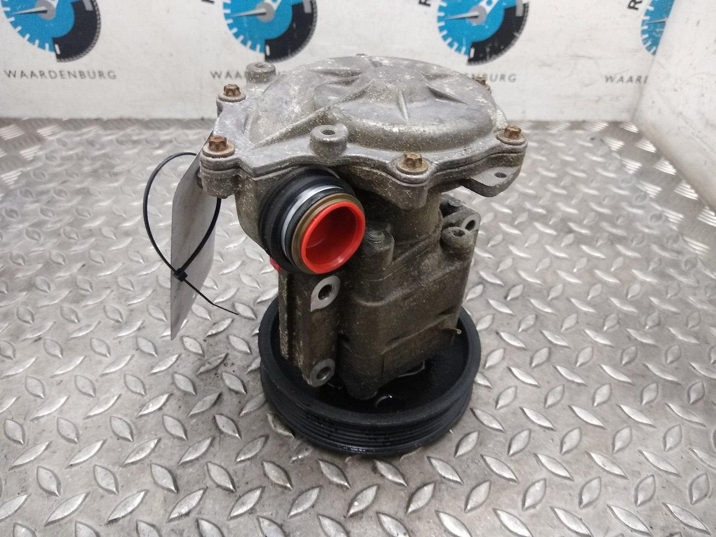 BMW 3 SERIES STUURPOMP 32416758595 2004, Ophalen of Verzenden, Gebruikt, ARN erkend