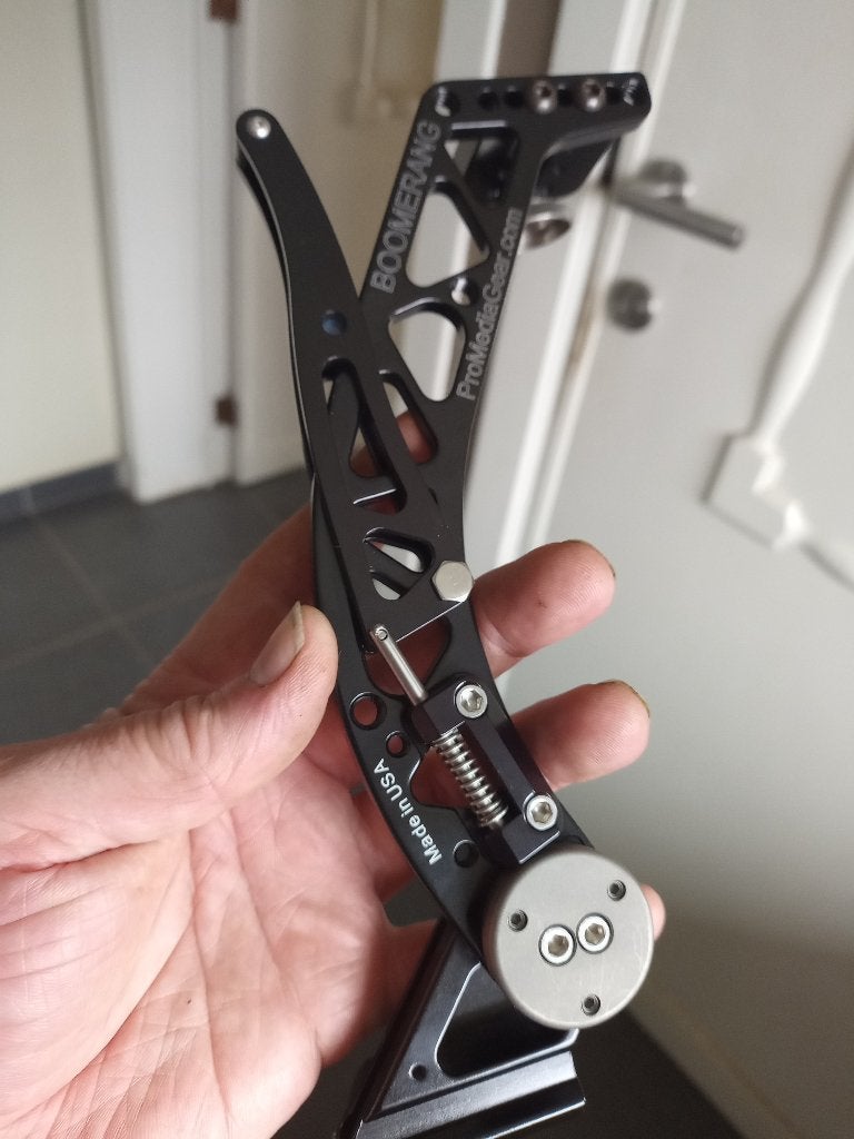 promediagear Flash Bracket (boomerang BBGV2), TV, Hi-fi & Vidéo, Photo | Flash, Enlèvement ou Envoi, Comme neuf, Support de flash