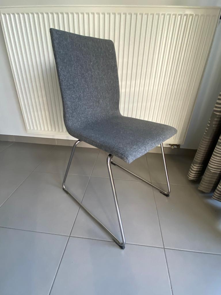 Lot de 4 chaises - tissu gris, Tissus, Gris, Comme neuf, Enlèvement
