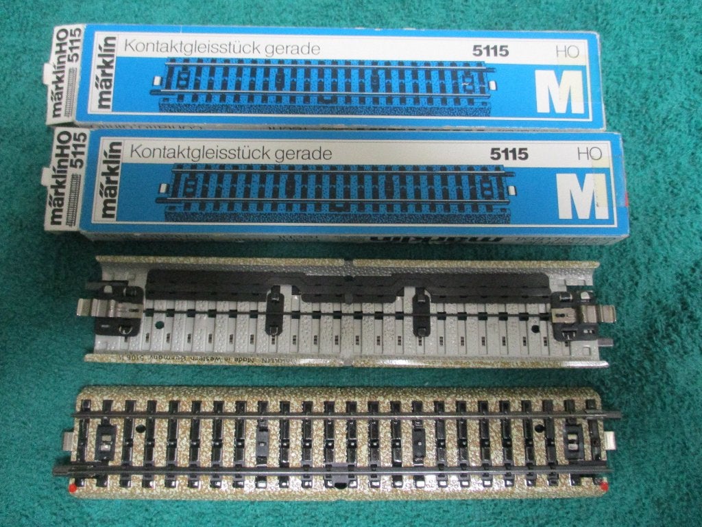 Marklin 5115 Rails de contact pour  passage a niveau 7192, Hobby & Loisirs créatifs, Trains miniatures | HO, Enlèvement ou Envoi