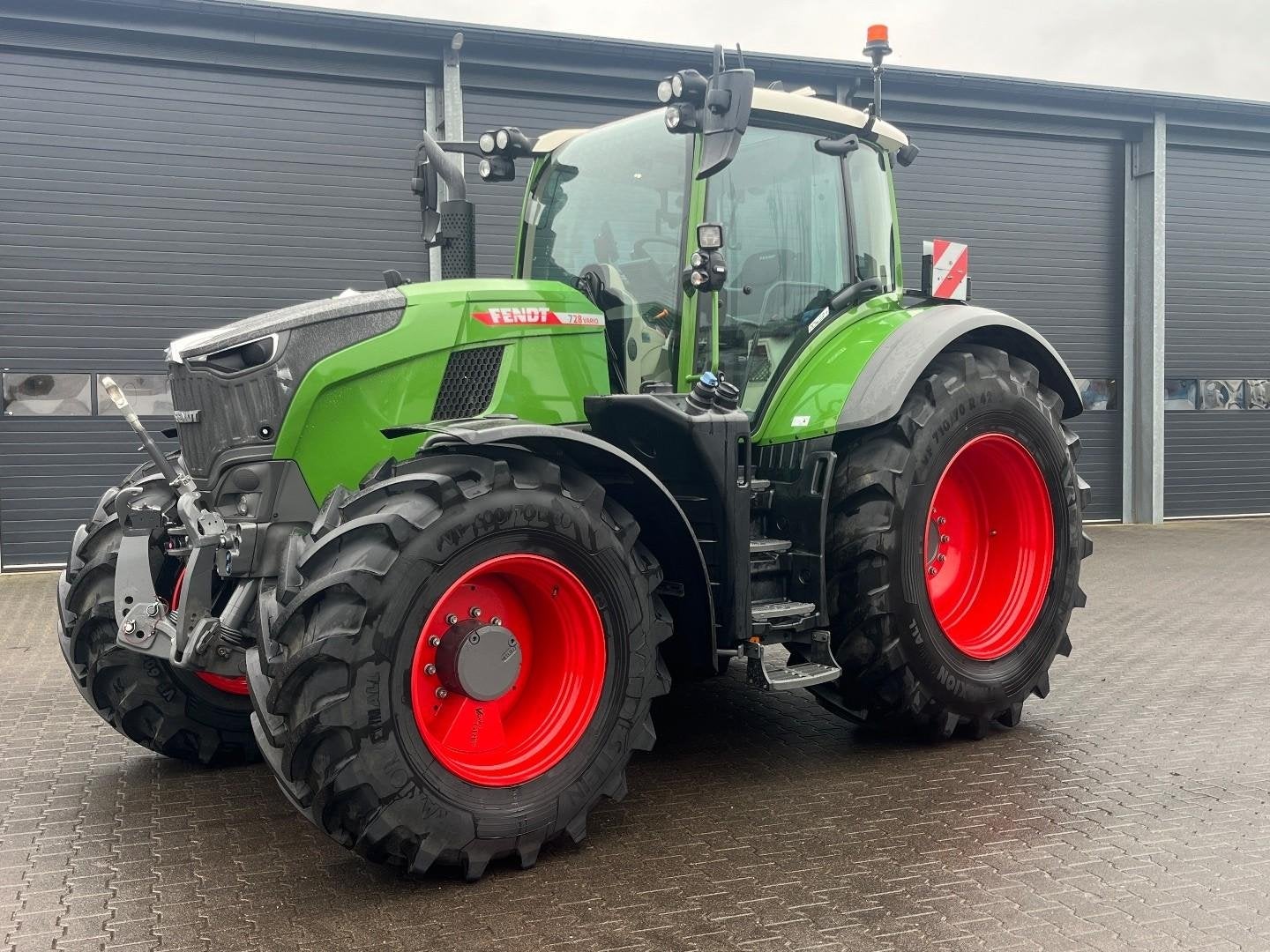 FENDT FENDT 728 VARIO WG4330, Zakelijke goederen, Meer dan 160 Pk, Fendt