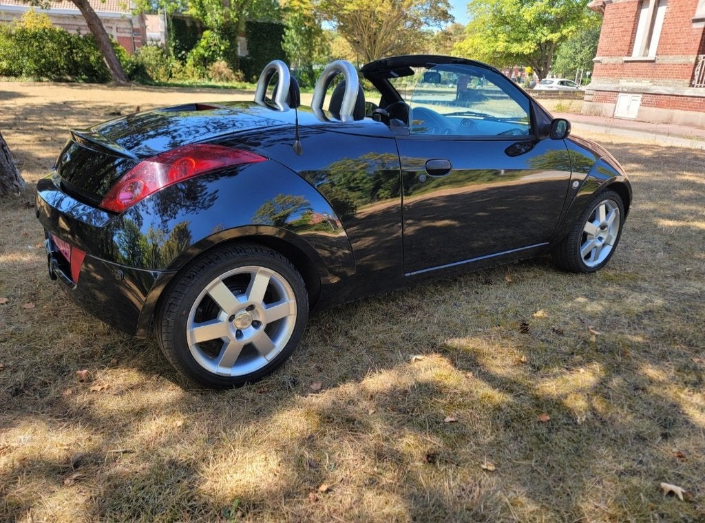 Ford streetka cabriolet pininfarina, Autos, Cuir, Noir, 2 portes, Particulier