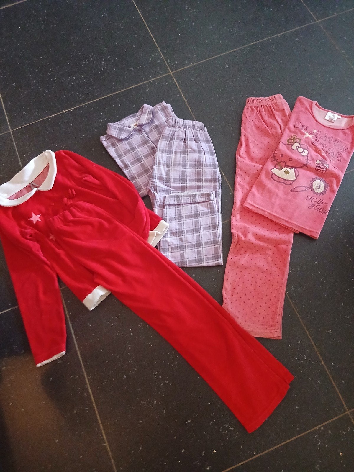 3 pyjama's mt 140, Kinderen en Baby's, Kinderkleding | Maat 140, Ophalen