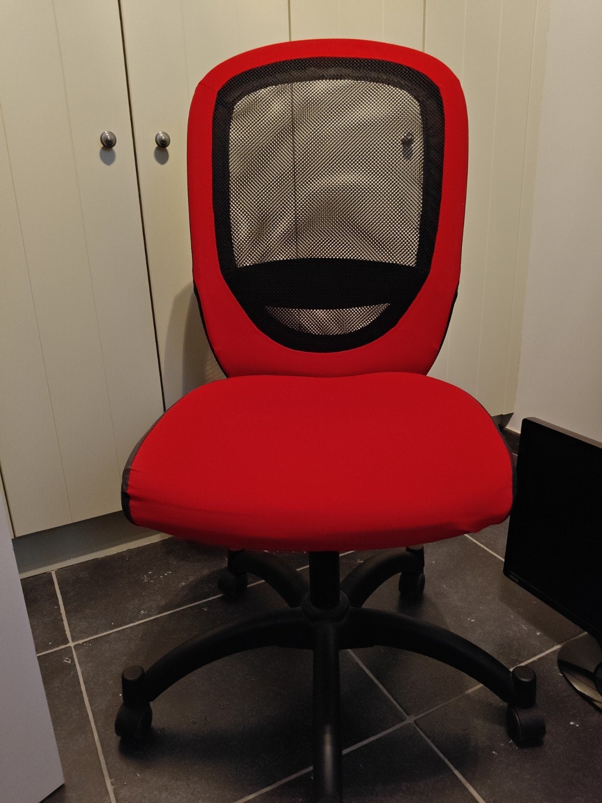 Gratis rode IKEA Flintan bureaustoel, Enlèvement, Utilisé, Rouge, Chaise de bureau