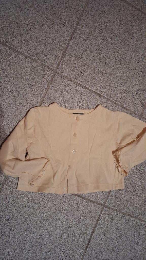 Vestje Folieke maat 98, Kinderen en Baby's, Kinderkleding | Maat 98, Meisje, Trui of Vest, Ophalen of Verzenden, Zo goed als nieuw