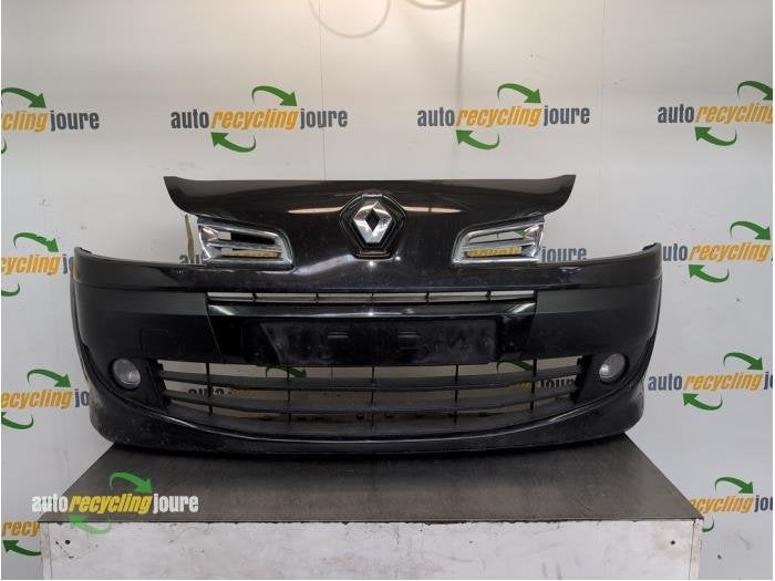 Voorbumper van een Renault Modus (NV676), Gebruikt, -, Renault, -