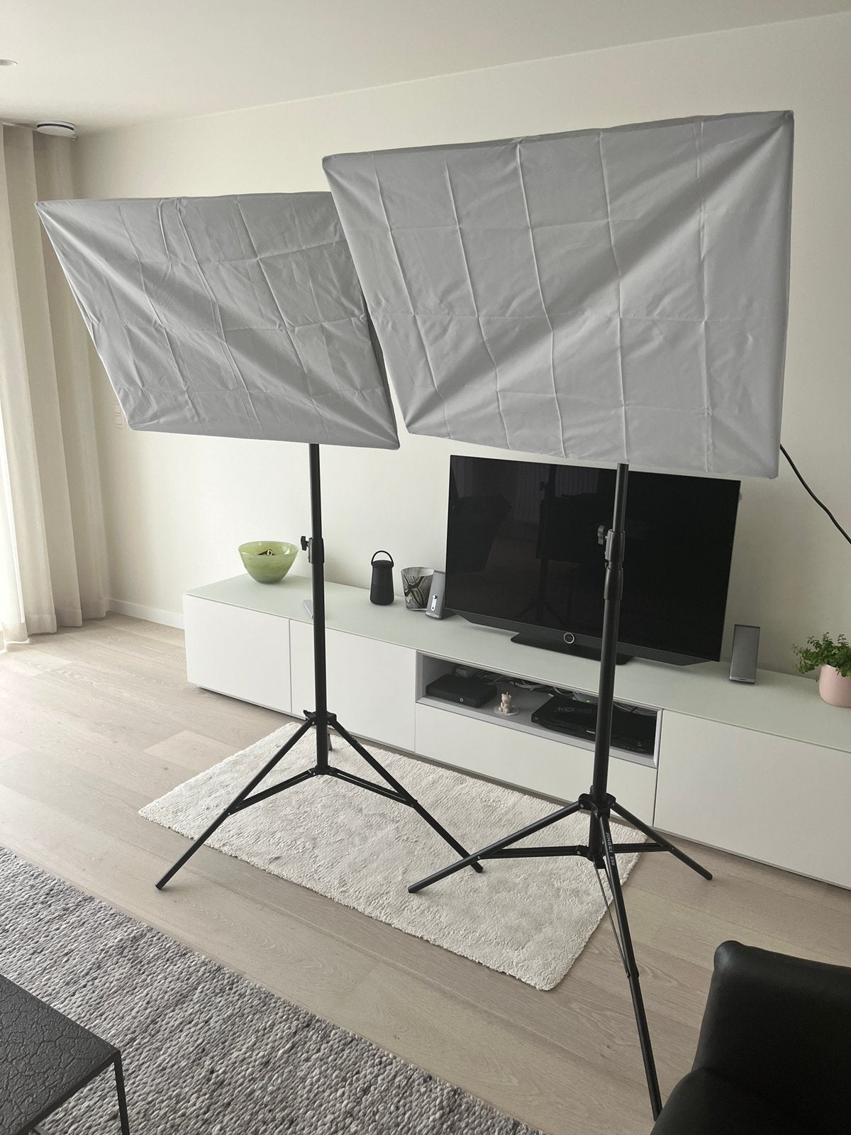 2 softbox avec support et lampes, TV, Hi-fi & Vidéo, Photo | Studio photo & Accessoires, Comme neuf, Studio photo complet, Enlèvement