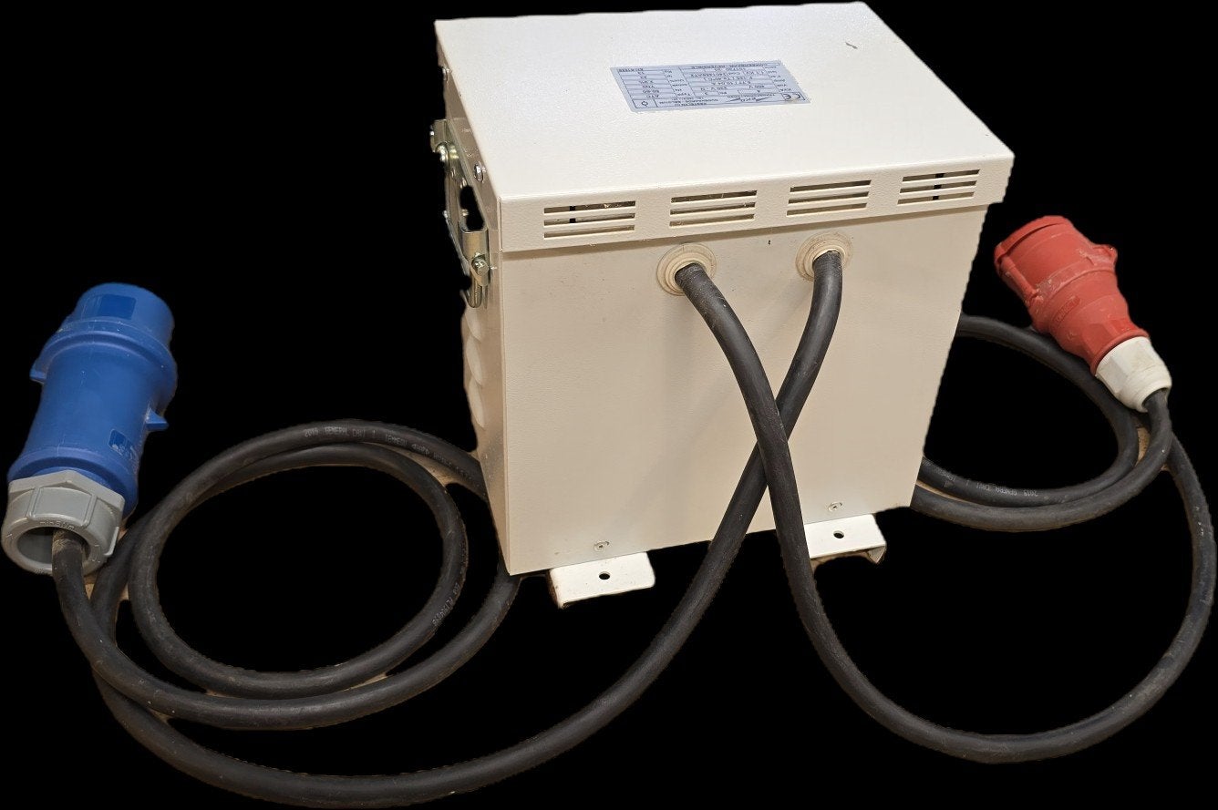 3x220V - 3x380 4kva transformator, Doe-het-zelf en Bouw, Ophalen of Verzenden